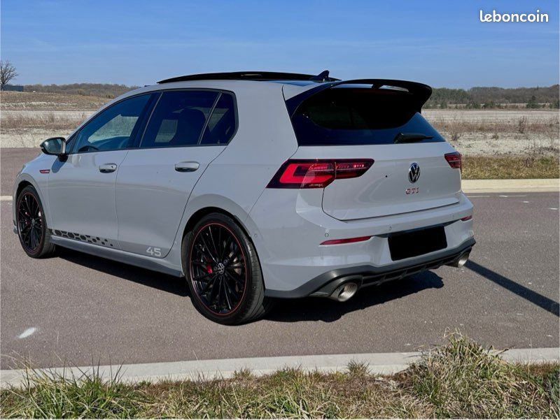 VOLKSWAGEN GOLF 8 GTI Clubsport 45