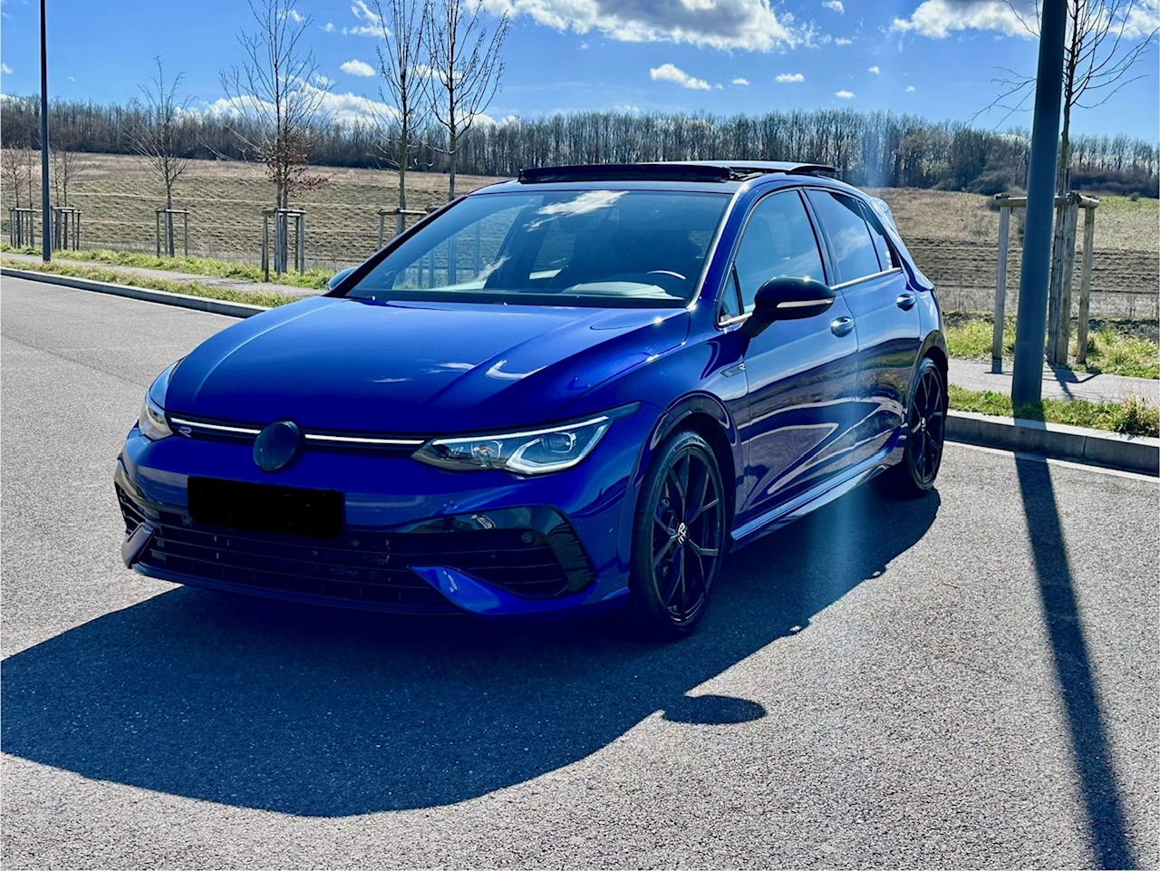 VOLKSWAGEN GOLF 8R 320 DSG 7 Pack Performance Ligne Akrapovic